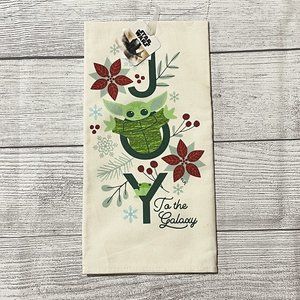 Star Wars The Mandalorian BABY YODA / GROGU Christmas Tea/Dish Towel NWT